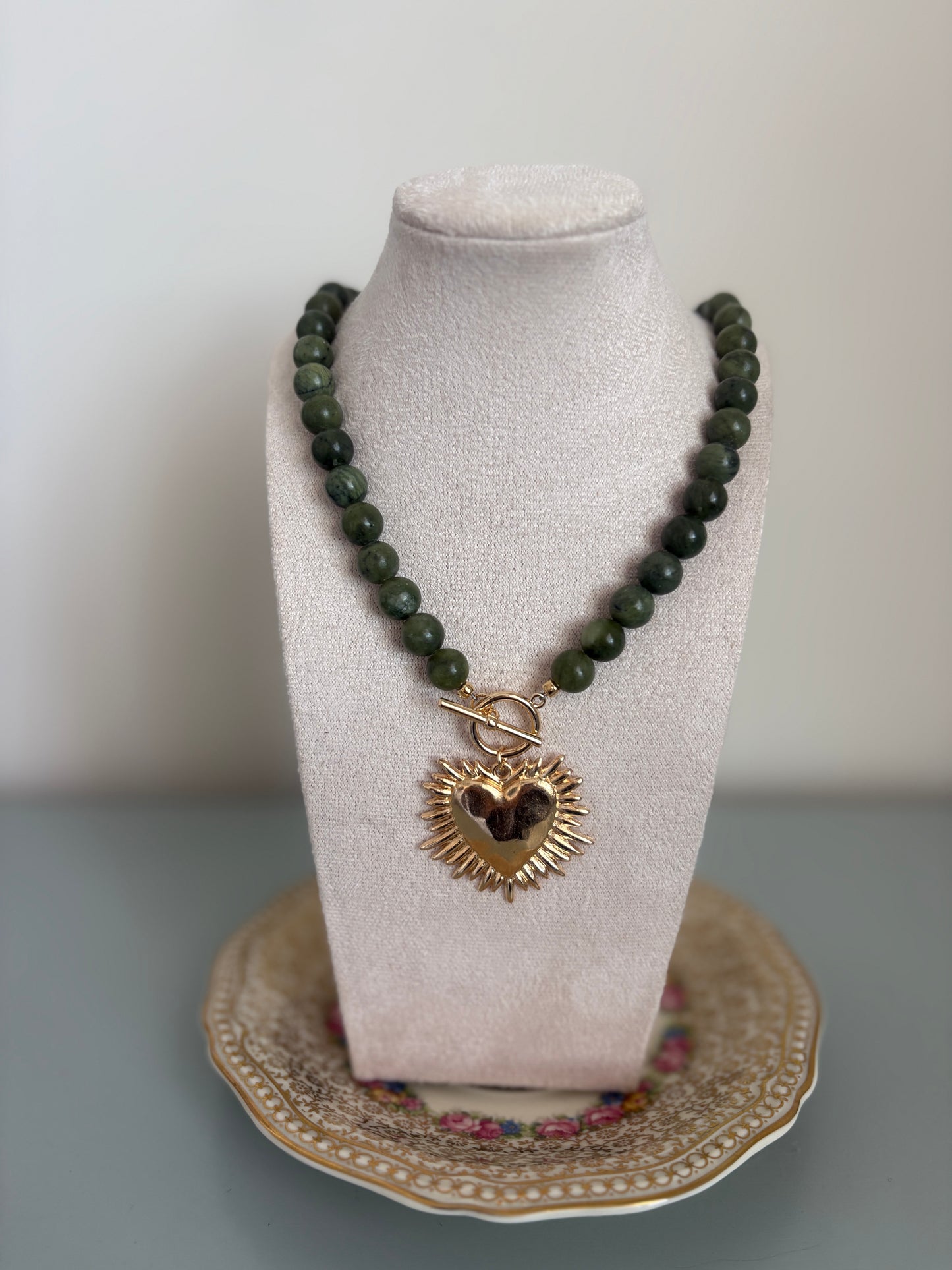 The Jaded Heart Necklace