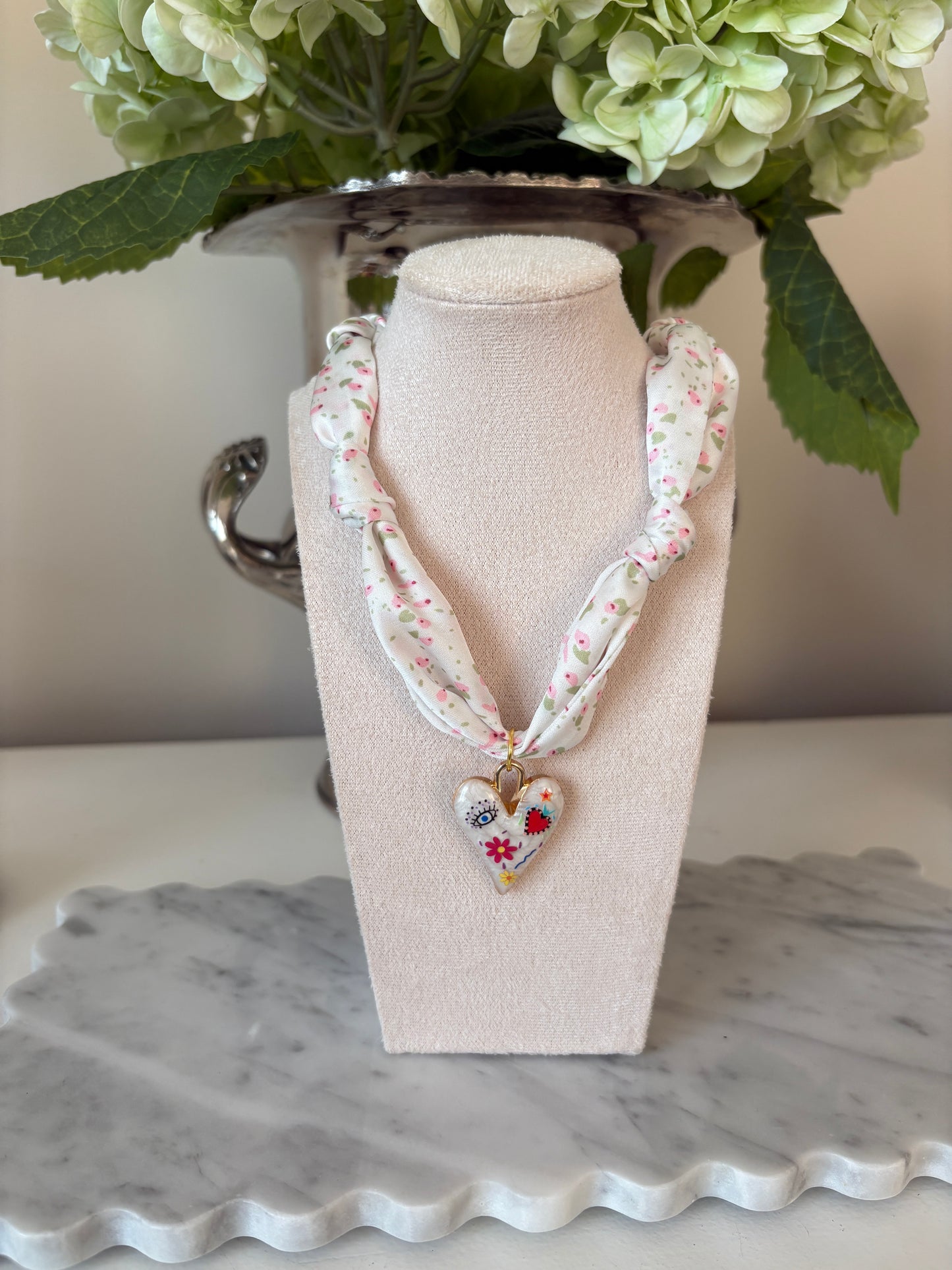 Abstract Heart Scarf Necklace
