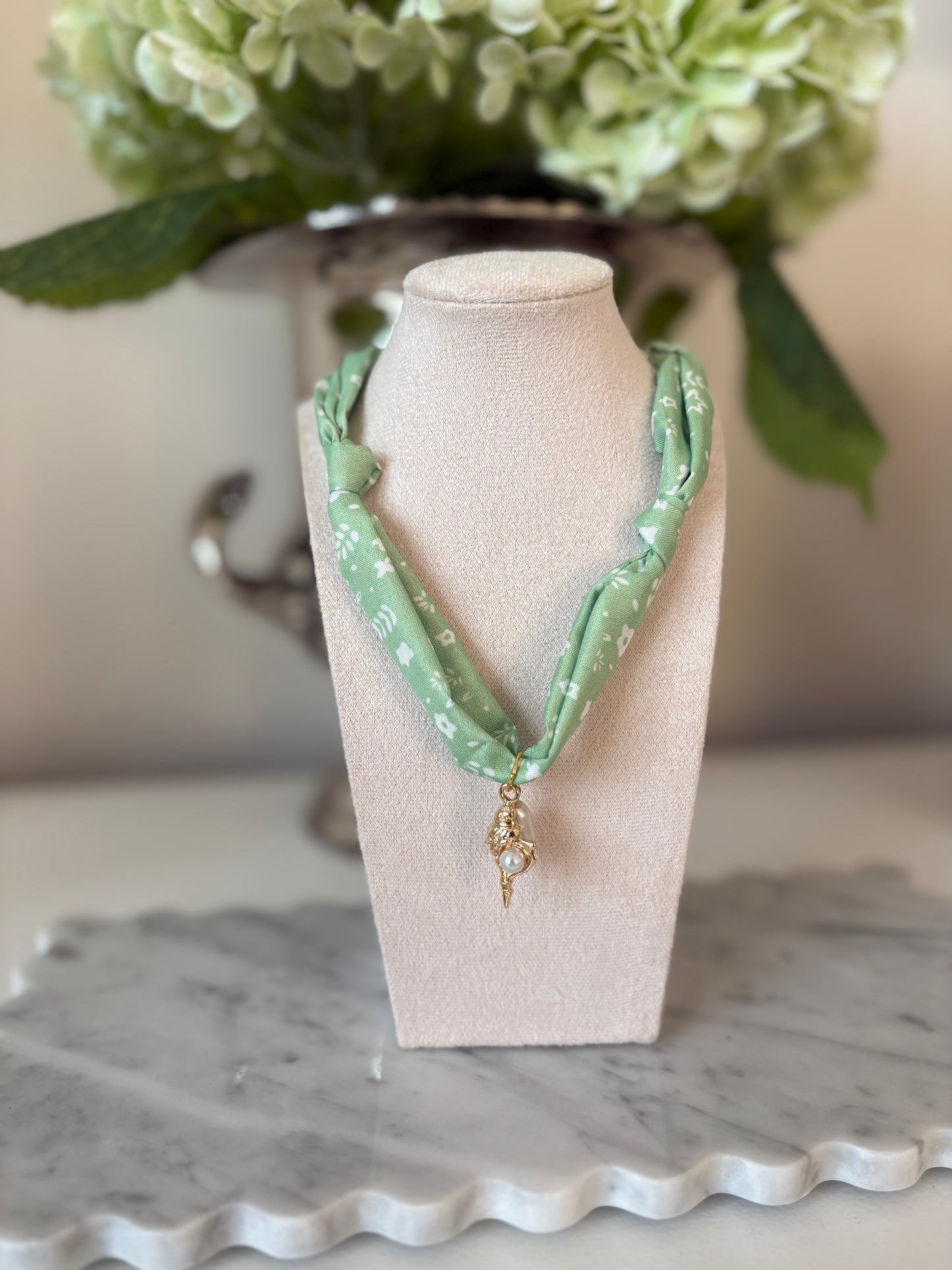 Green Shell Scarf Necklace