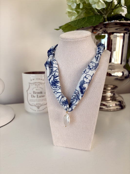 Pearly Blues Scarf Necklace - Navy Floral